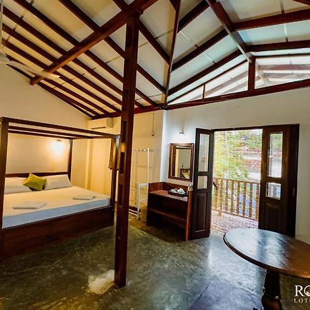Royal Lotus Villa - Full Villa Rate Unawatuna Exterior foto