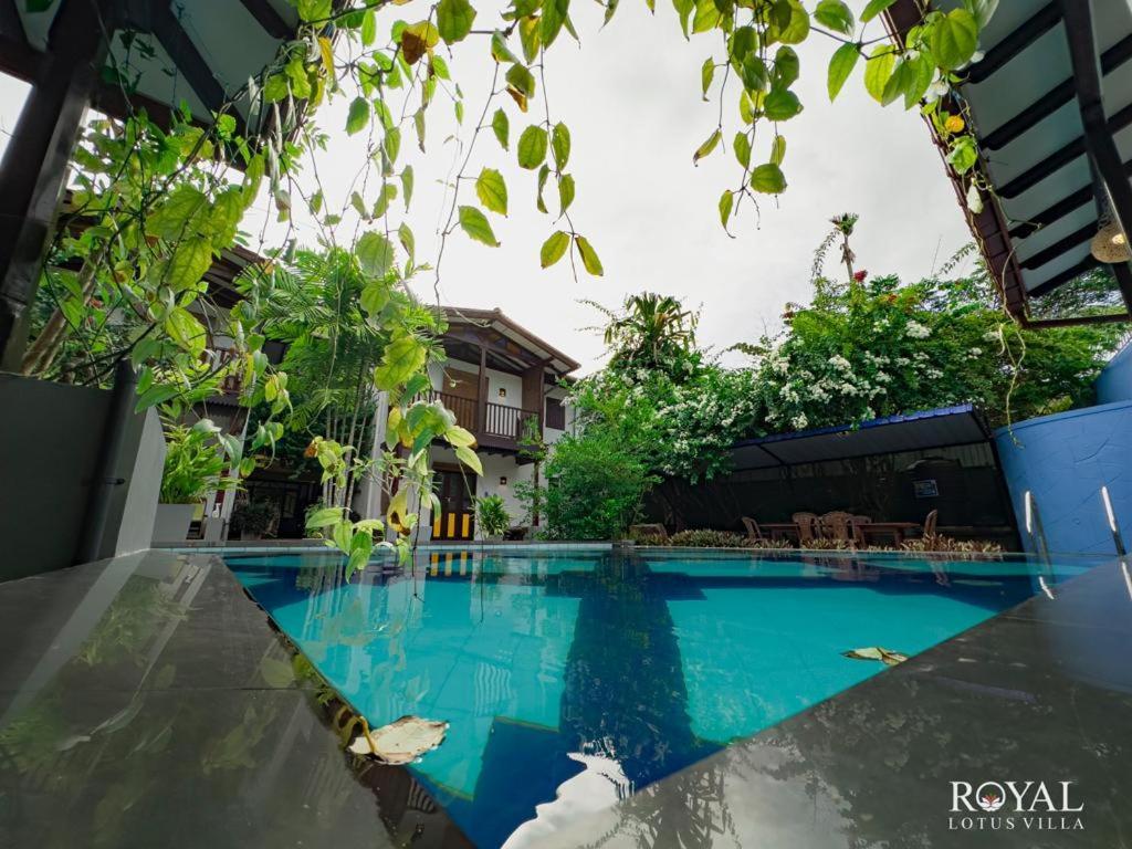 Royal Lotus Villa - Full Villa Rate Unawatuna Exterior foto