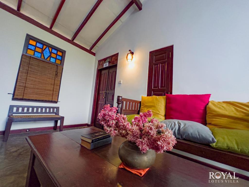 Royal Lotus Villa - Full Villa Rate Unawatuna Exterior foto